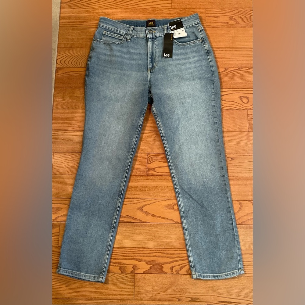 Lee Women's Light Blue Straight-Leg Jeans